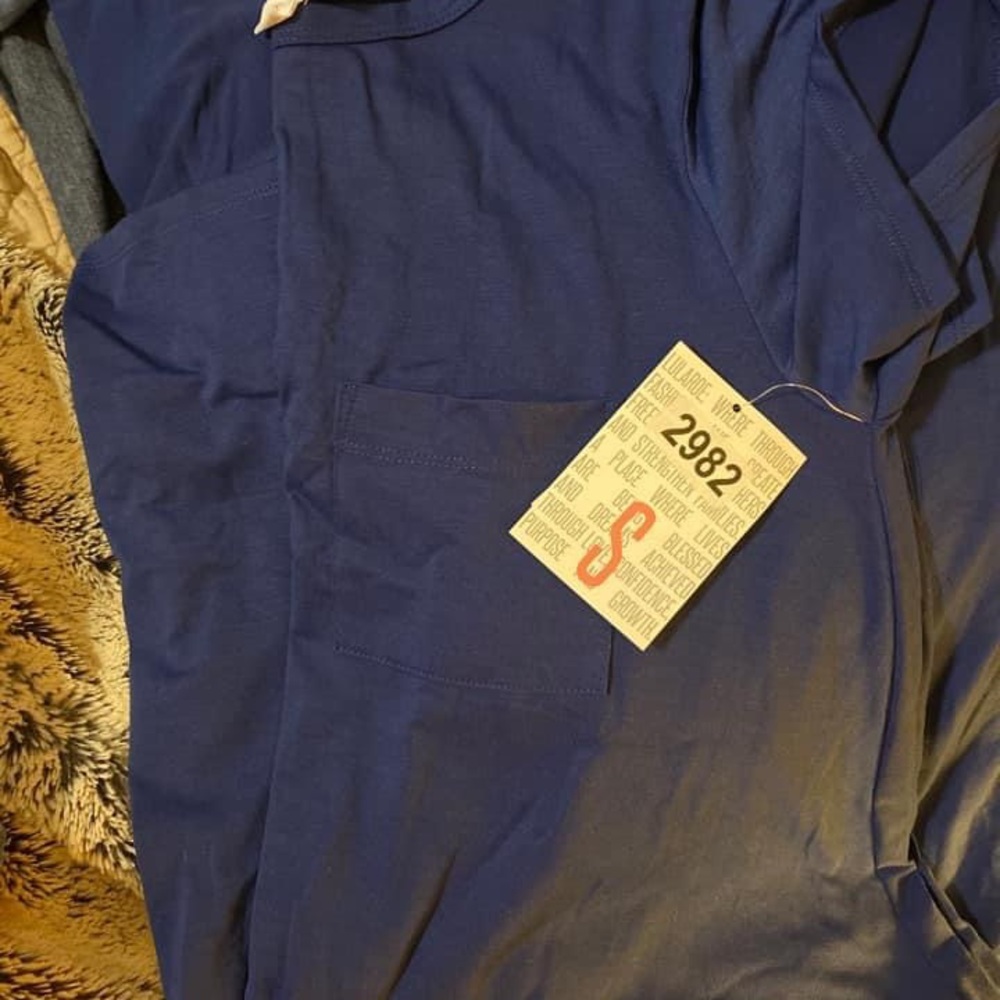 Lularoe small navy carly